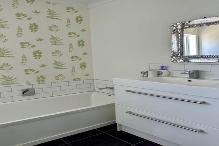 Photo of property in 43b Rata Road, Hataitai, Wellington, 6021