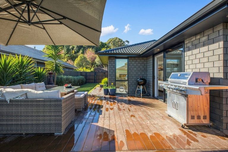 Photo of property in 11 Springwater Lane, Pyes Pa, Tauranga, 3112