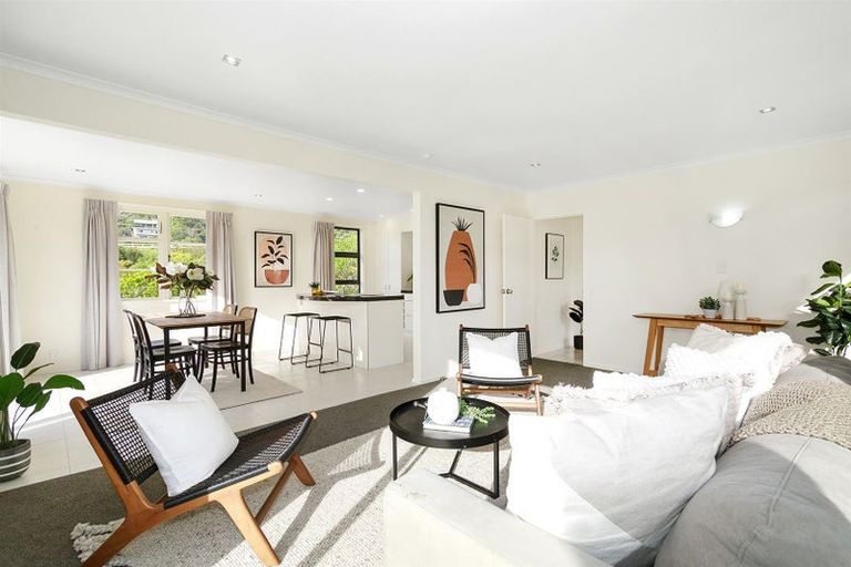 Photo of property in 2 Melville Street, Tawa, Wellington, 5028