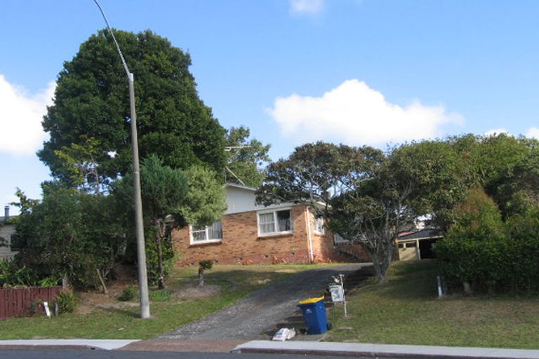 Photo of property in 6 Diana Drive, Glenfield, Auckland, 0627