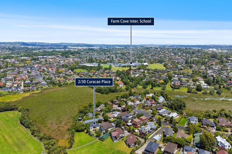 Photo of property in 2/30 Curacao Place, Half Moon Bay, Auckland, 2012