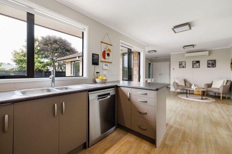 Photo of property in 33 Thomas Road, Huntington, Hamilton, 3210