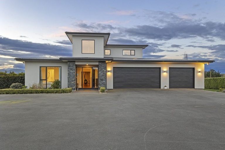 Photo of property in 1 Hayfield Terrace, Cust, Rangiora, 7471