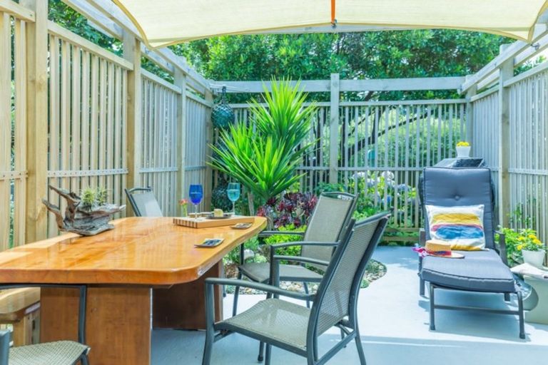 Photo of property in 89 Koputara Road, Himatangi Beach, Foxton, 4891