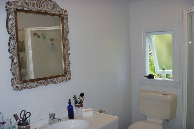 Photo of property in 8b Somerset Avenue, Newtown, Wellington, 6021