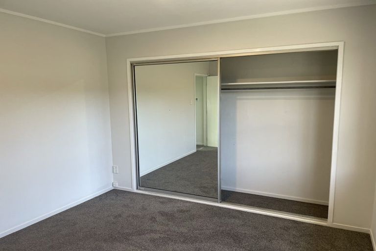 Photo of property in 1/4 Pemberton Avenue, Bayview, Auckland, 0629