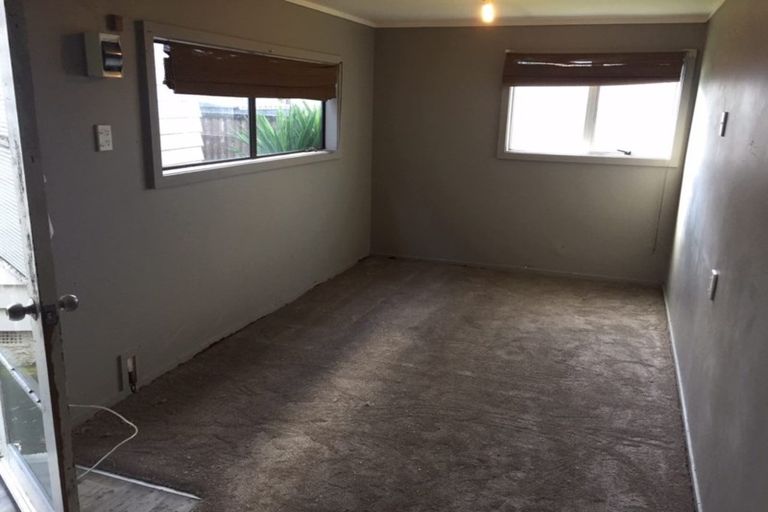 Photo of property in 32 Brentford Place, Manurewa, Auckland, 2102