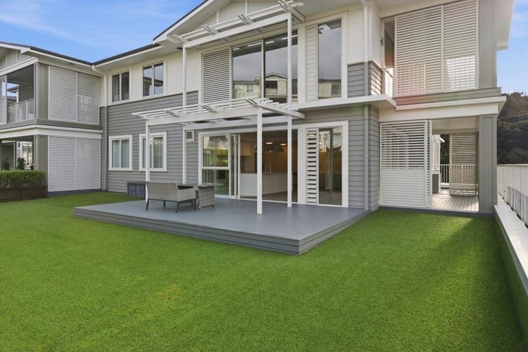 Photo of property in 140 Eaves Bush Parade, Orewa, 0931