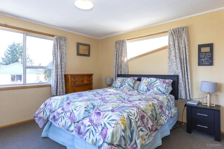 Photo of property in 18 Burgess Street, Pleasant Point, 7903