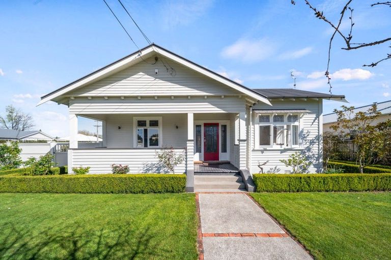 Photo of property in 98 Pownall Street, Masterton, 5810