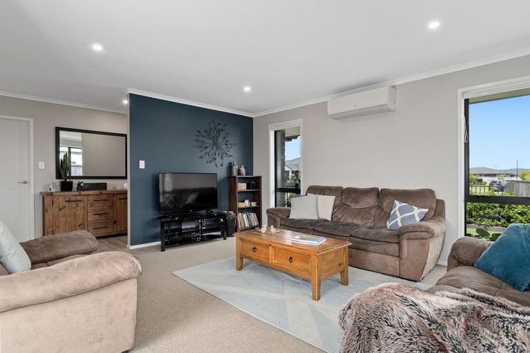 Photo of property in 26 Cupples Street, Papamoa Beach, Papamoa, 3118