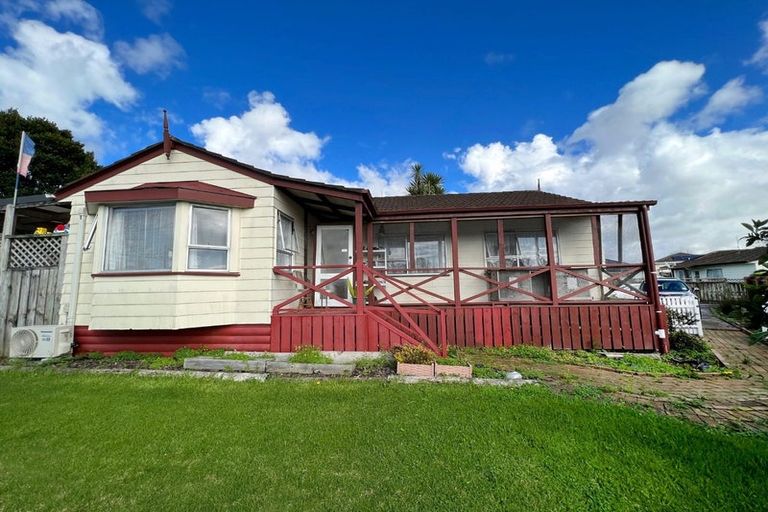Photo of property in 23 Beaufort Place, Papatoetoe, Auckland, 2025