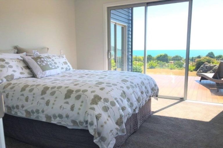Photo of property in 16 Sandridge Terrace, Pohara, Takaka, 7183