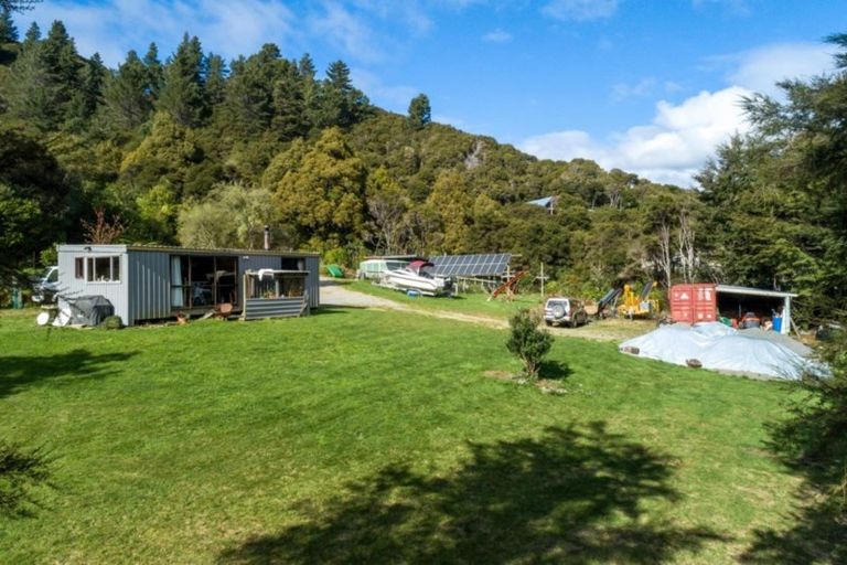 Photo of property in 6661 Kenepuru, Saint Omer, Picton, 7282