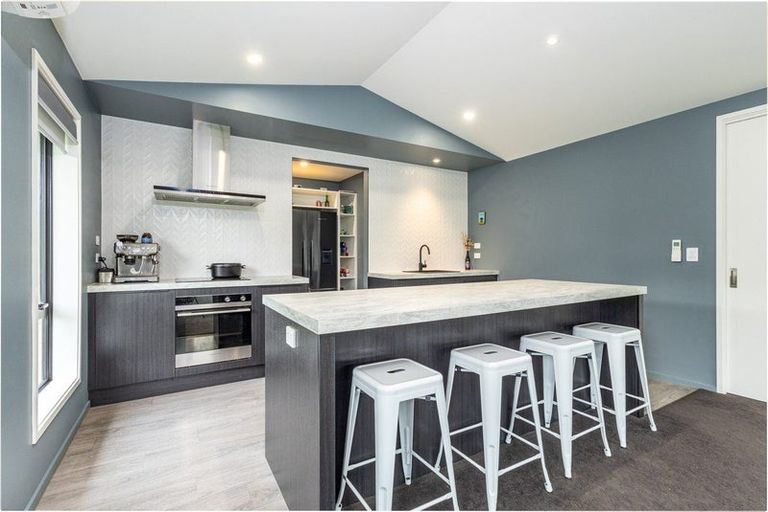 Photo of property in 25 Memorial Crescent, Methven, 7730