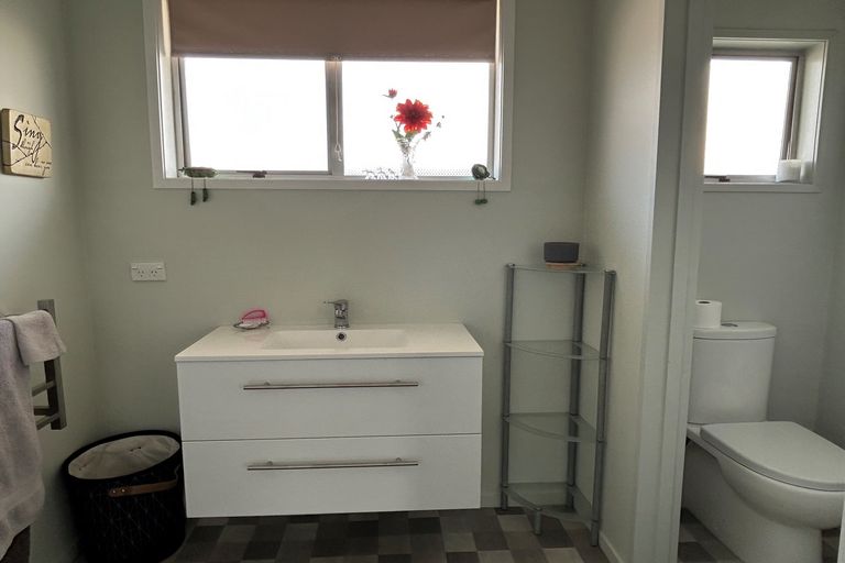 Photo of property in 2/14 Bantry Street, Alexandra, 9320