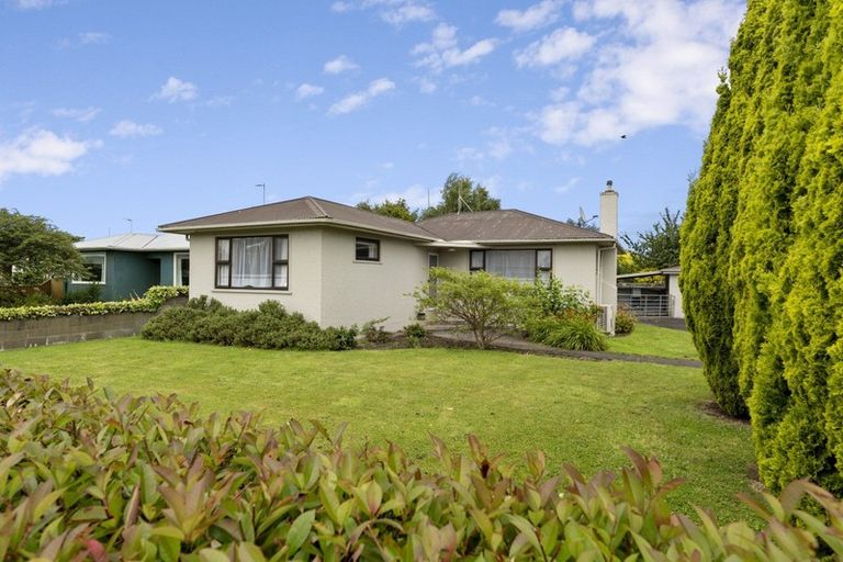Photo of property in 32 Gloucester Street, Takaro, Palmerston North, 4412
