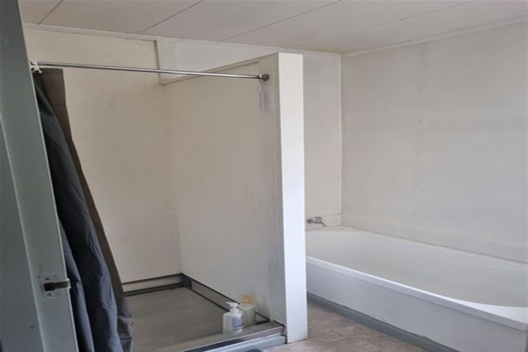 Photo of property in 130 Douglas Street, Highfield, Timaru, 7910