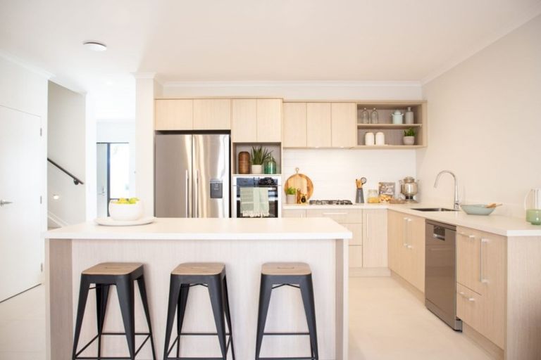 Photo of property in 8 Pepene Avenue, Takanini, 2112