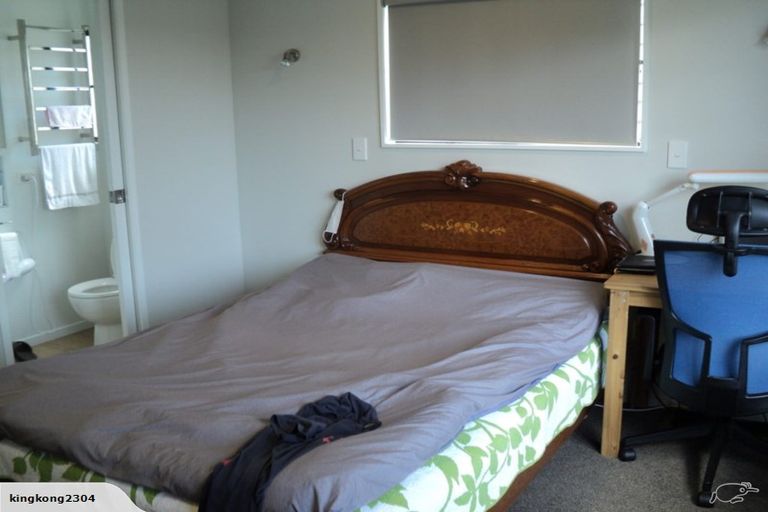 Photo of property in 8a Diosma Place, Botany Downs, Auckland, 2010
