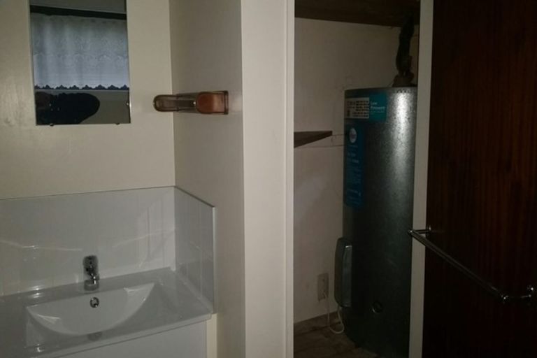 Photo of property in 3/7 Raroa Road, Kelburn, Wellington, 6012