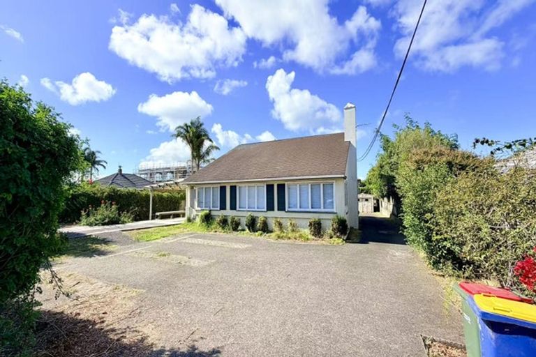 Photo of property in 4 Napier Avenue, Takapuna, Auckland, 0622