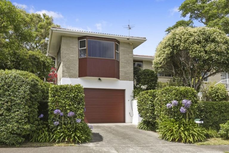 Photo of property in 9 Tiverton Crescent, Whalers Gate, New Plymouth, 4310