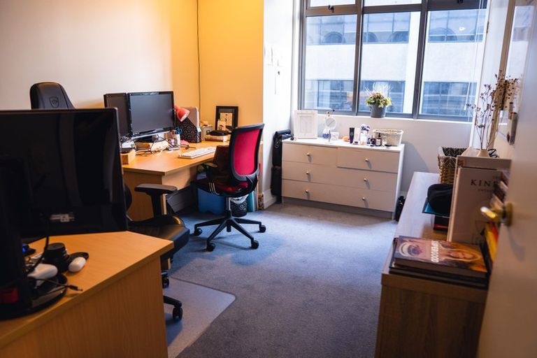 Photo of property in Kelvin House, 5f/16 The Terrace, Wellington Central, Wellington, 6011