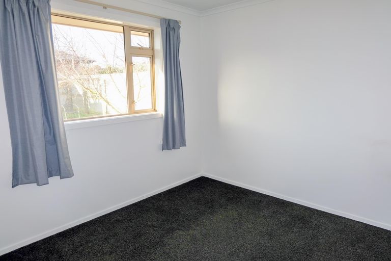 Photo of property in 16 Mcmullan Place, Oamaru North, Oamaru, 9400