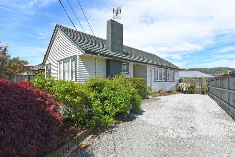 Photo of property in 19 Shakespeare Avenue, Trentham, Upper Hutt, 5018