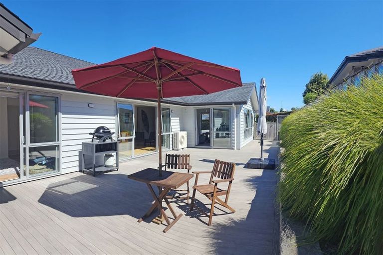 Photo of property in 11 Lam Terrace, Riverhead, 0820