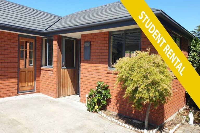 Photo of property in 1 Roche Avenue, Upper Riccarton, Christchurch, 8041
