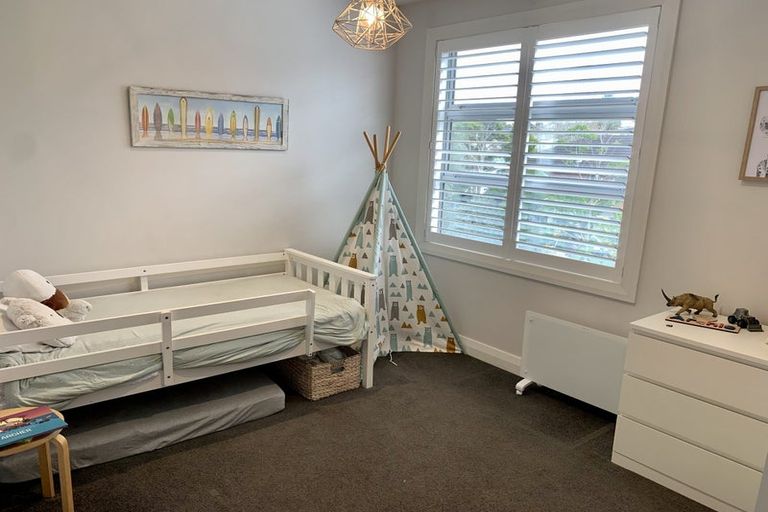 Photo of property in 25 Northumberland Avenue, Hauraki, Auckland, 0622