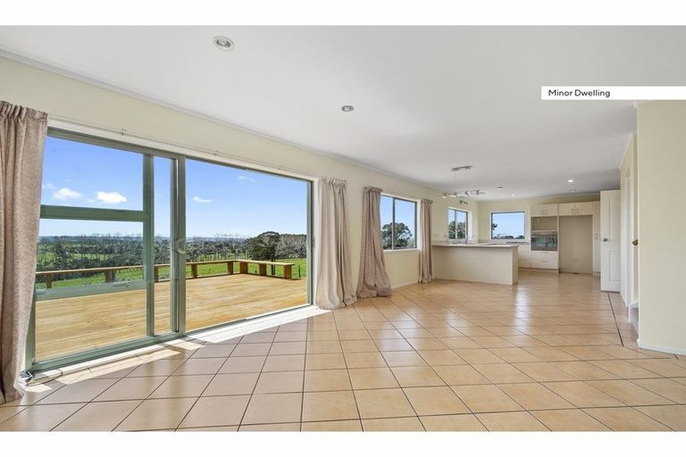 Photo of property in 14 Peters Lane, Taupaki, Henderson, 0782