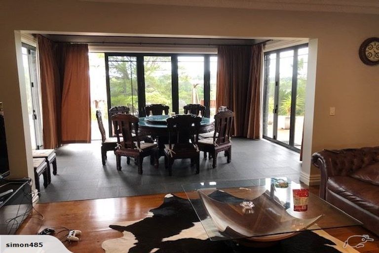 Photo of property in 10 John Brian Drive, Redvale, Albany, 0794