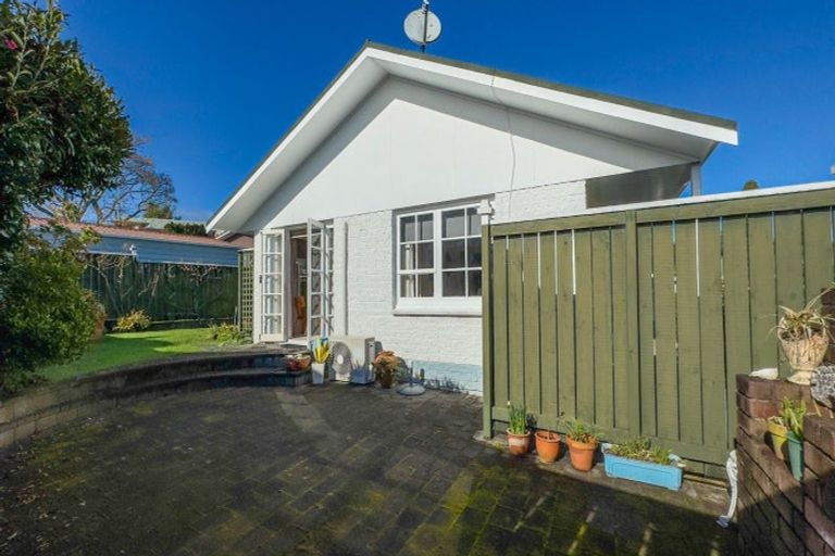 Photo of property in 2 Keepa Avenue, Paeroa, 3600