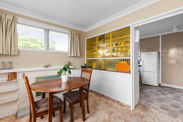 Photo of property in 18 Keats Avenue, Onekawa, Napier, 4110