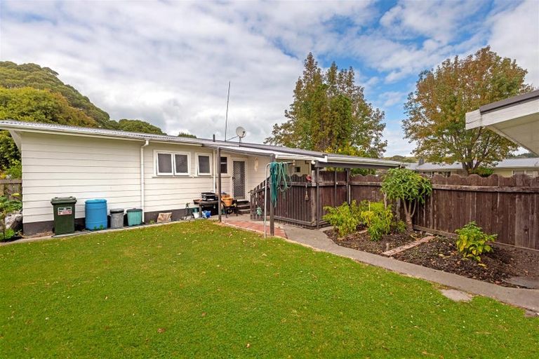 Photo of property in 1 Donna Street, Outer Kaiti, Gisborne, 4010