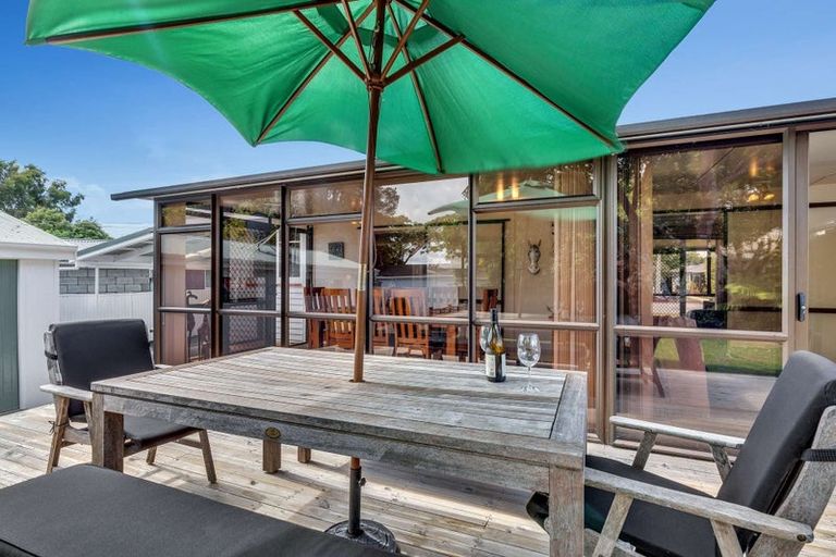 Photo of property in 25 Kettle Avenue, Awapuni, Palmerston North, 4412