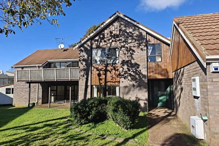 Photo of property in 58 Marywil Crescent, Hillcrest, Auckland, 0627