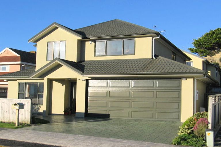 Photo of property in 10a Nether Green Crescent, Johnsonville, Wellington, 6037