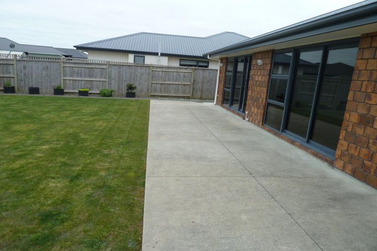 Photo of property in 17 Accolade Street, Feilding, 4702