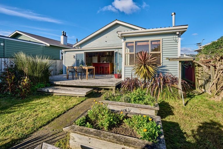 Photo of property in 3 Jessie Street, Petone, Lower Hutt, 5012