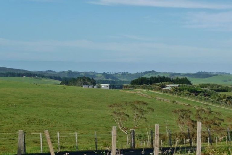 Photo of property in 36 Taipa View Road, Taipa, 0483