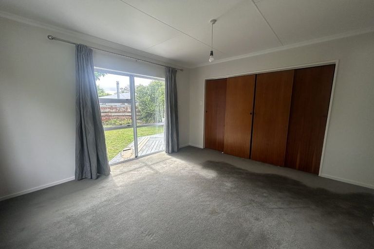Photo of property in 5 Mcdonald Place, Awapuni, Palmerston North, 4412