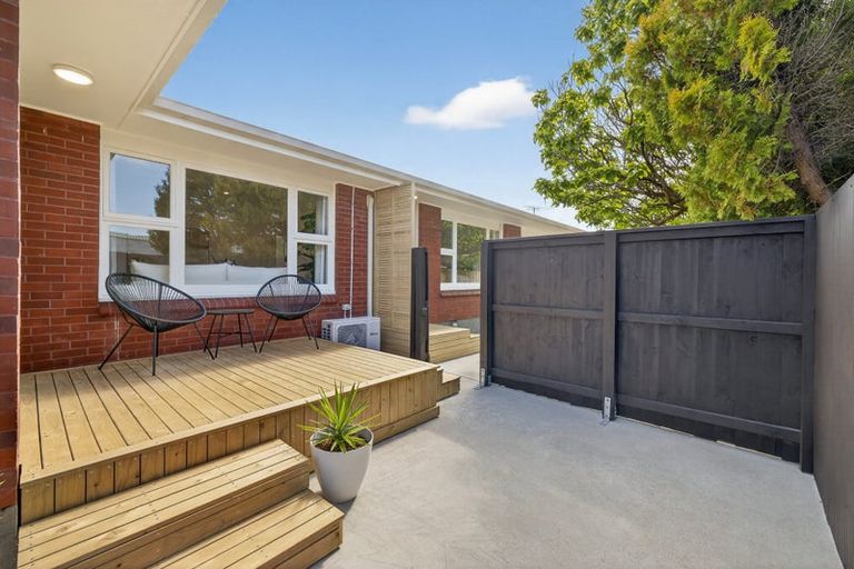 Photo of property in 2/64 Roberta Drive, Somerfield, Christchurch, 8024