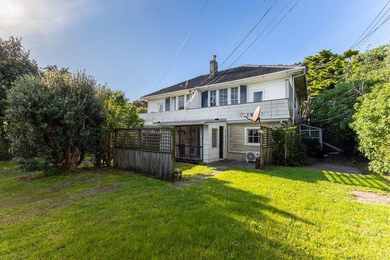 Photo of property in 25 The Esplanade, Raumati South, Paraparaumu, 5032