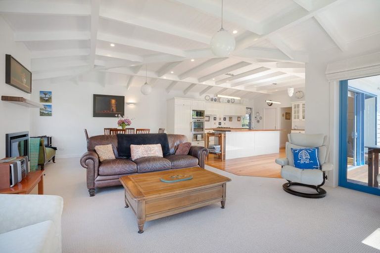 Photo of property in 25 Trewavas Street, Motueka, 7120