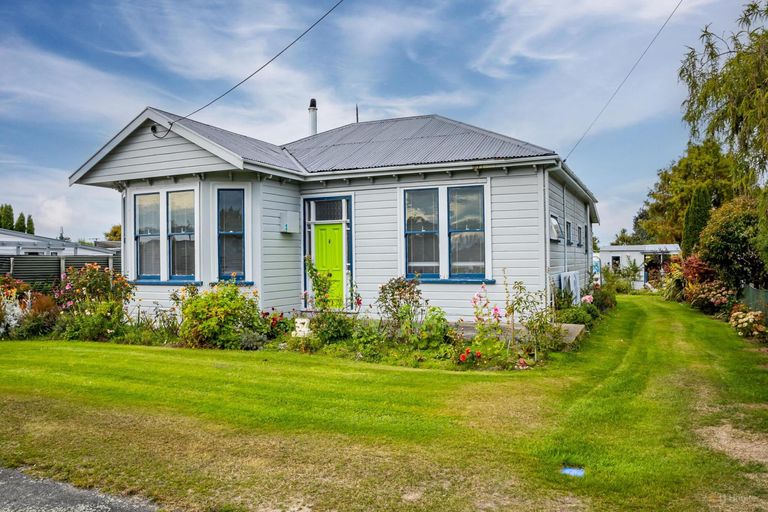 Photo of property in 32 Augustine Street, Waimate, 7924