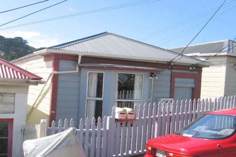 Photo of property in 19 Hanson Street, Mount Cook, Wellington, 6021